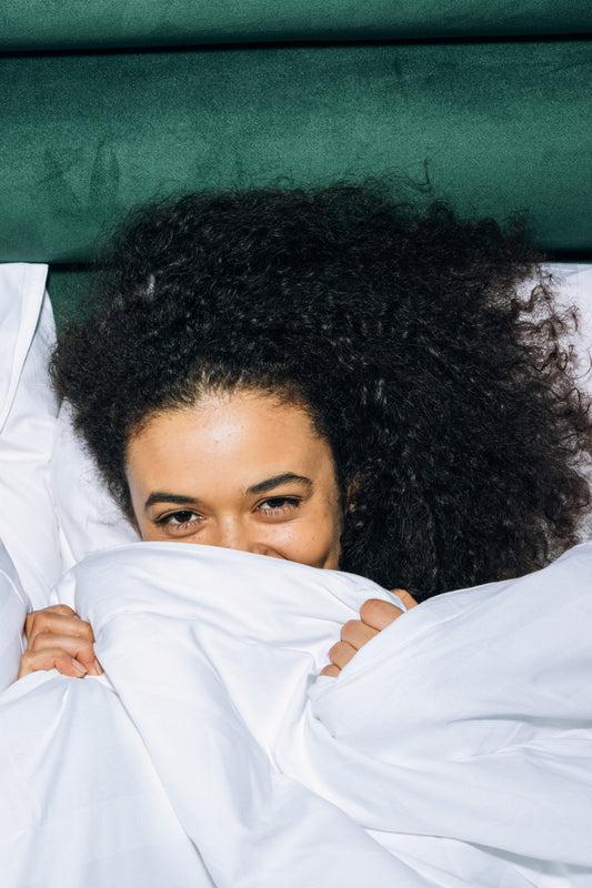 Beauty Sleep 101: How a Silk Pillowcase Can Help You Achieve Long and Healthy